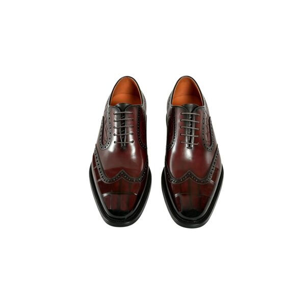GRANDMARK croc-embossed oxford men's dress shoes, top view, white background