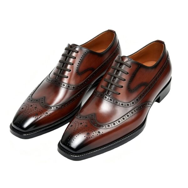 GRANDMARK wingtip oxford men's dress shoes, three-quarter view, white background