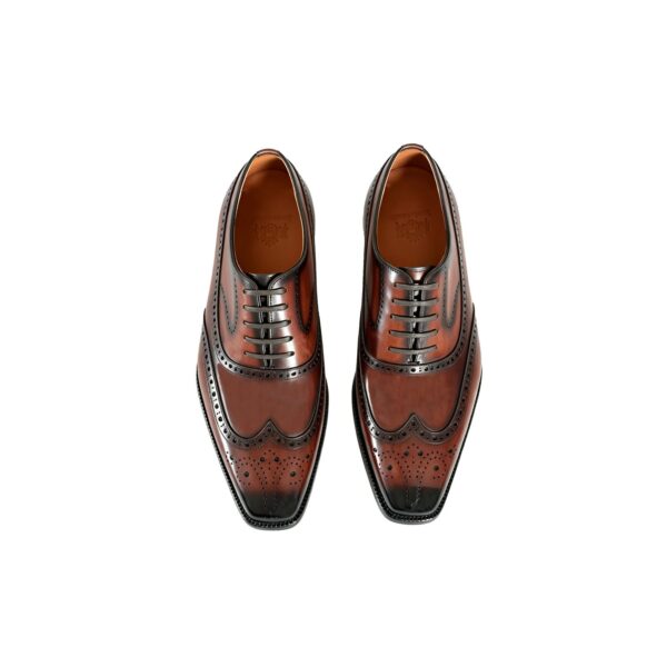 GRANDMARK wingtip oxford men's dress shoes, top view, white background