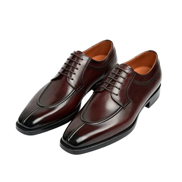 split-toe-derby-main-2 GRANDMARK split-toe derby men's dress shoes, three-quarter view, white background