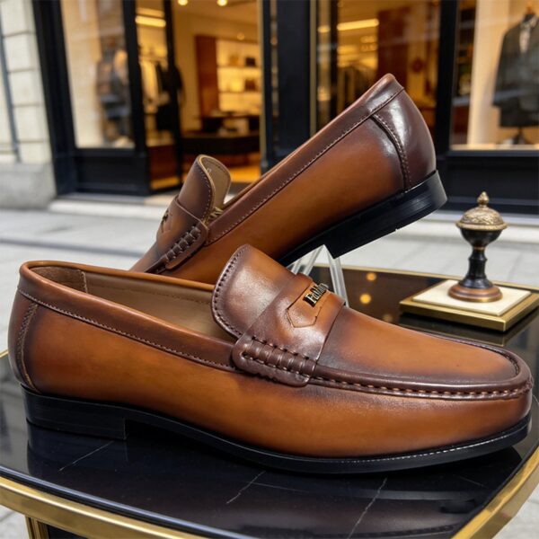2801-113-7 Polished Horsebit Dress Loafer detail, model 2801-113