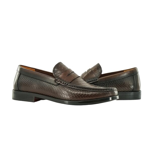 2881-17-4 Embossed Penny Loafer detail, model 2881-17