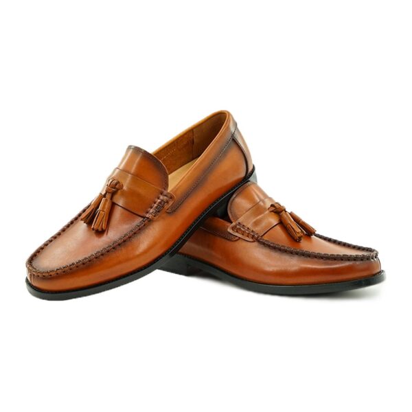 2881-22-4 Tassel Keeper Loafer detail, model 2881-22