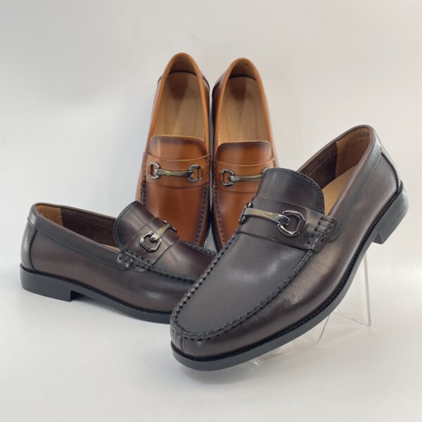 Moc-Toe Horsebit Loafer detail, model 2881-28