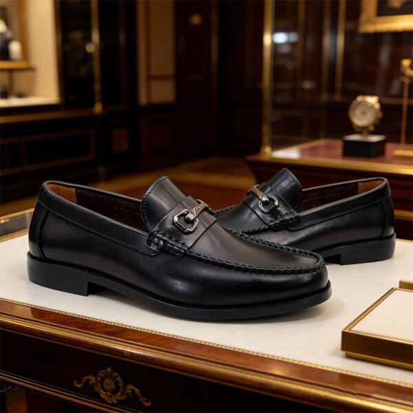 Moc-Toe Horsebit Loafer detail, model 2881-28
