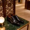 Classic Cap-Toe Oxford men's formal leather dress shoe, GRANDMARK promotional photo Classic Cap-Toe Oxford men's formal leather dress shoe, GRANDMARK promotional photo