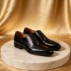 Straight Cap-Toe Oxford men's formal leather dress shoe, GRANDMARK promotional photo